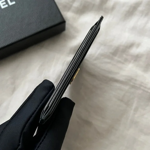 Auth Chanel Black Vintage Classic CC Logo Flat Card Holder - Good condition - Picture 3 of 10